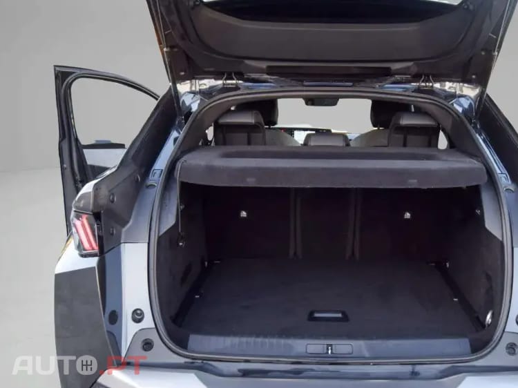 Peugeot 3008 1.2 Hybrid Allure e-DCS6