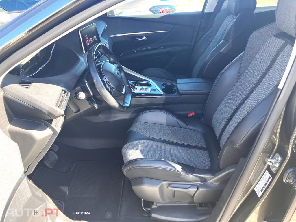 Peugeot 3008 1.2 PureTech Allure EAT6