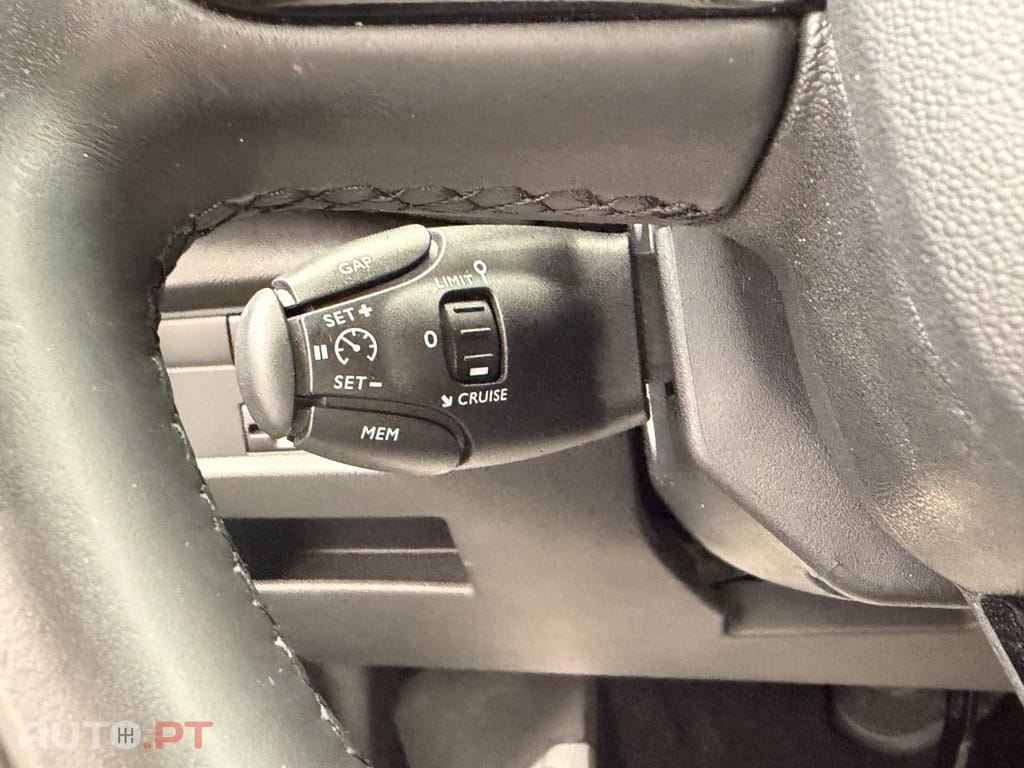 Citroen C5 Aircross 1.6 Hybrid Shine e-EAT8