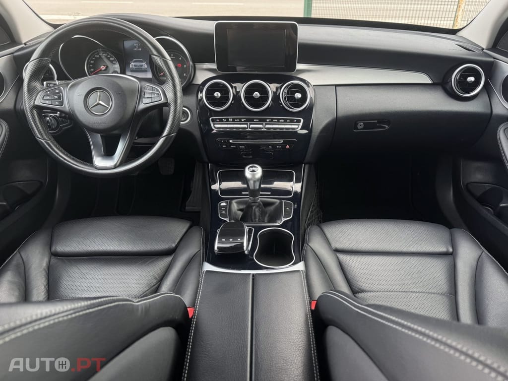Mercedes-Benz C 220 d Avantgarde — fotografia 9