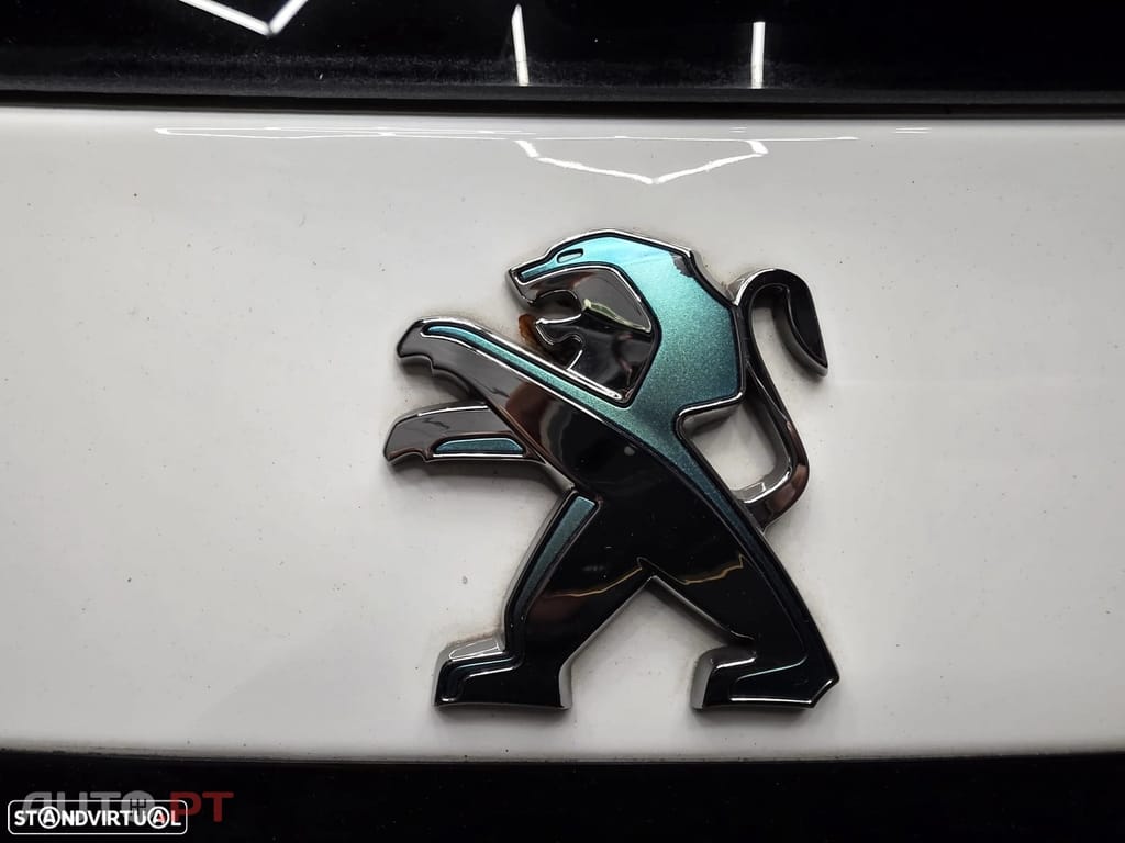 Peugeot E-208 50 kWh Style