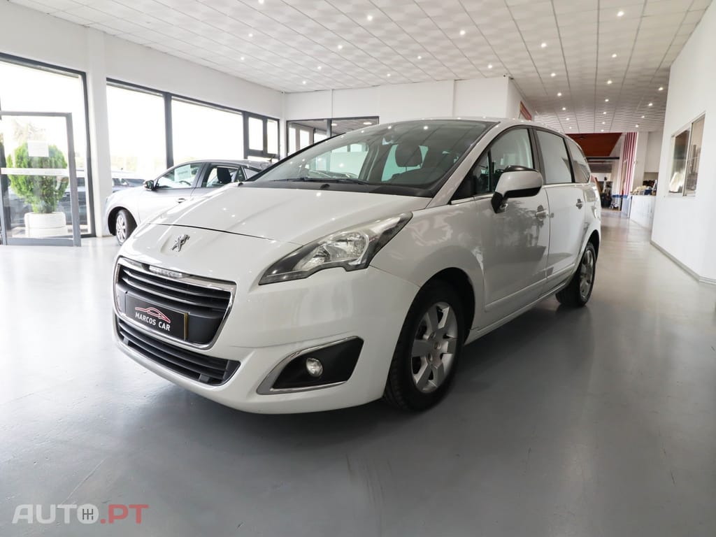 Peugeot 5008 1.6 E-HDi 7L SE Style 2-Tronic