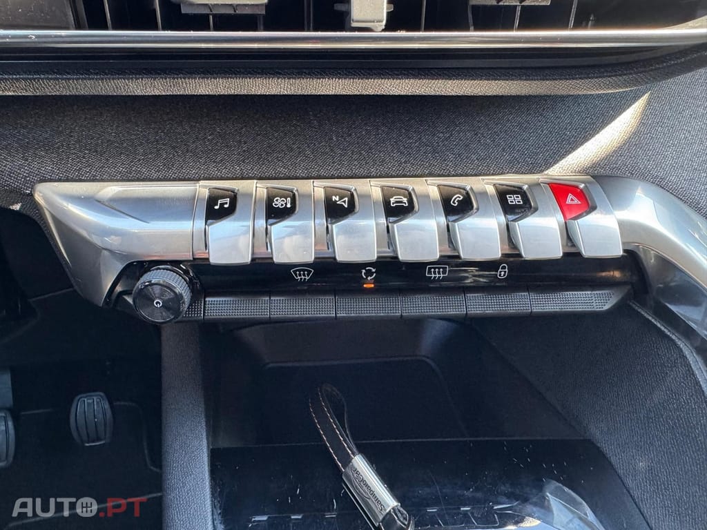 Peugeot 5008 1.5 BlueHDi Allure