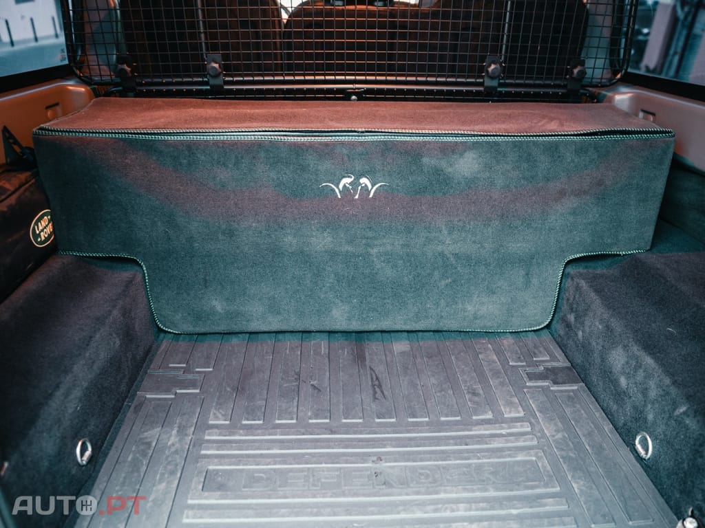 Land Rover Defender Blaser Edition "One of 60"