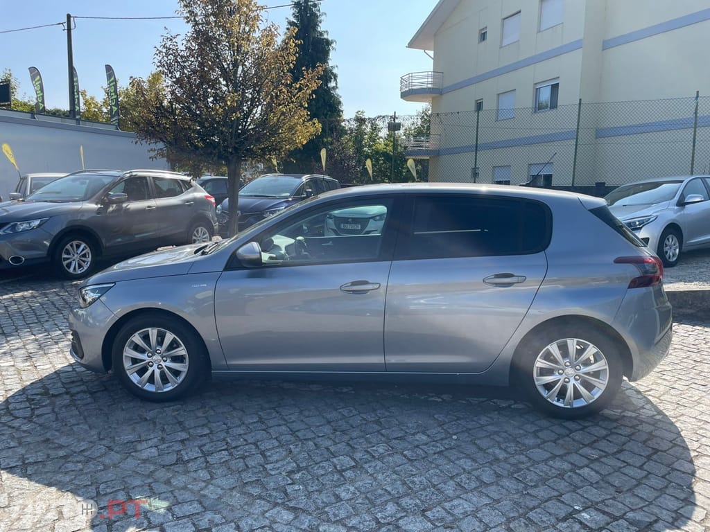 Peugeot 308 1.2 PureTech Style