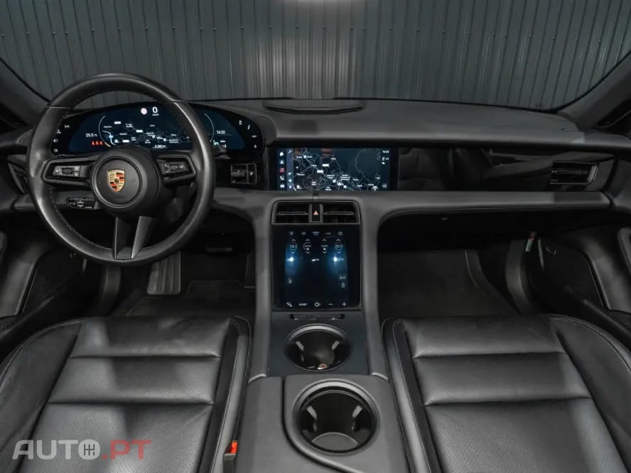 Porsche Taycan 4S