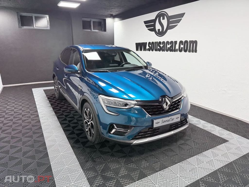 Renault Arkana 1.6 E-Tech Intens