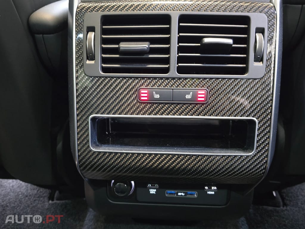 Land Rover Range Rover Sport I.V.A DEDUTIVEL 2.0 P400e Hybrid