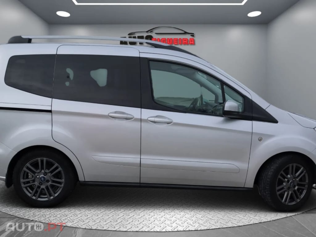 Ford Tourneo 1.5 TDCi Titanium