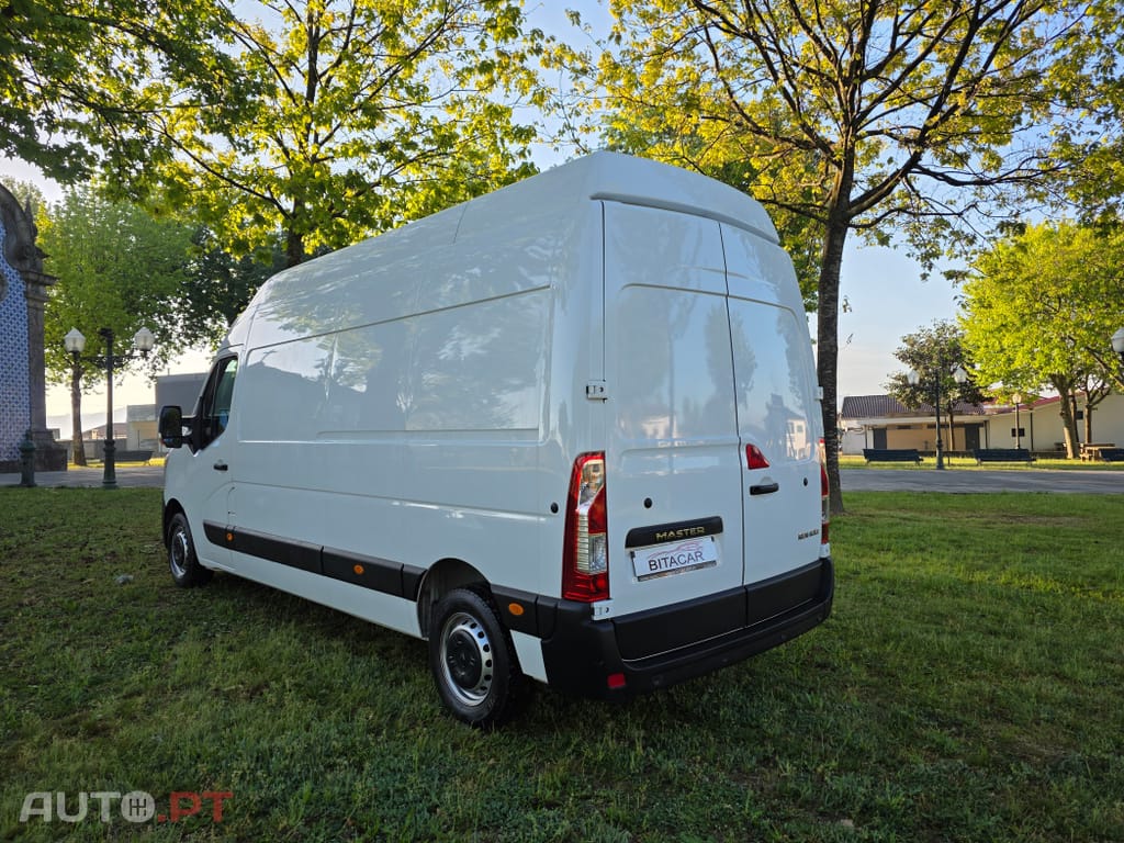 Renault Master 2.3 dCi L3H3 3.5T