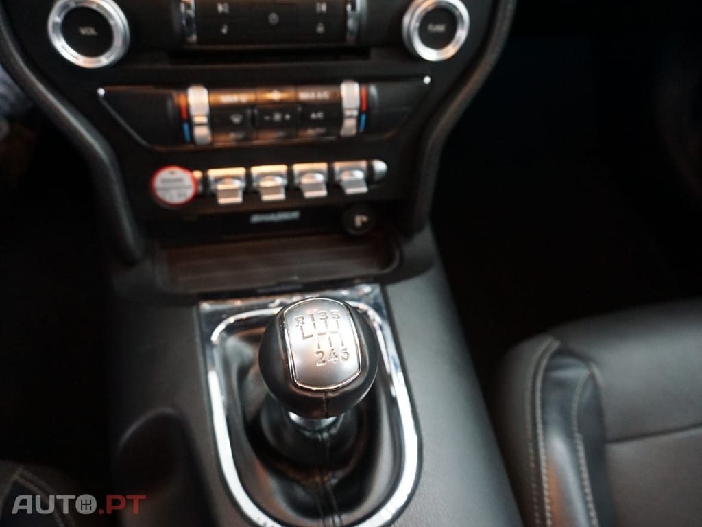 Ford Mustang 2.3i EcoBoost