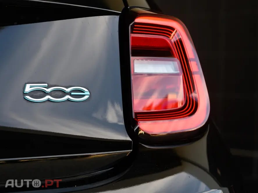 Fiat 500e 42 kWh Icon