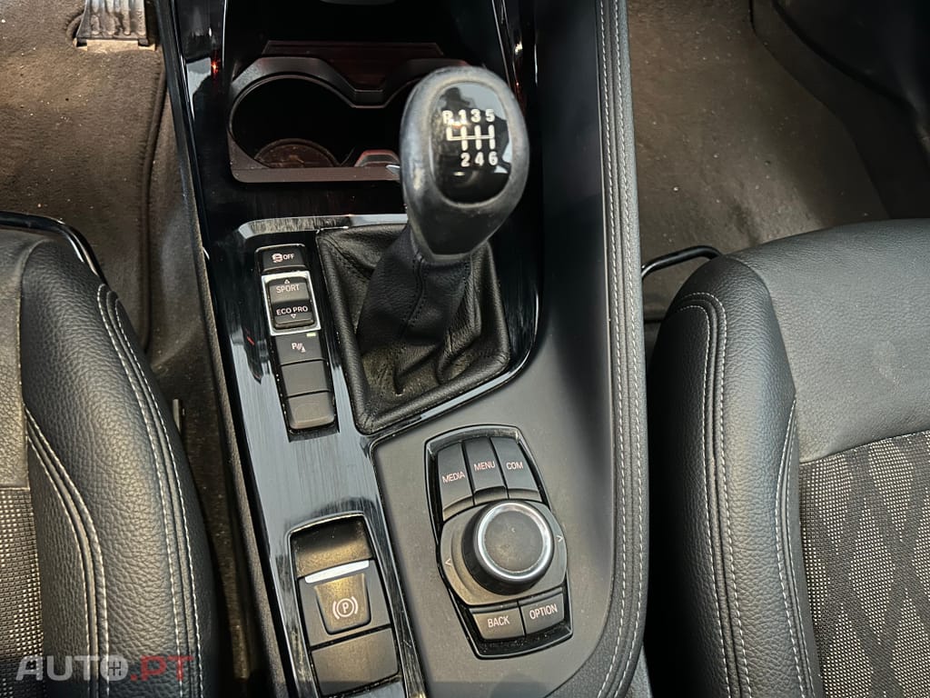 BMW X1 16 d sDrive Line xLine