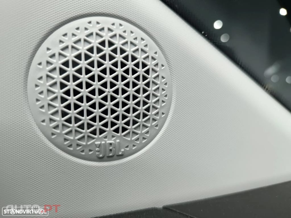 Fiat 500e la Prima by Bocelli