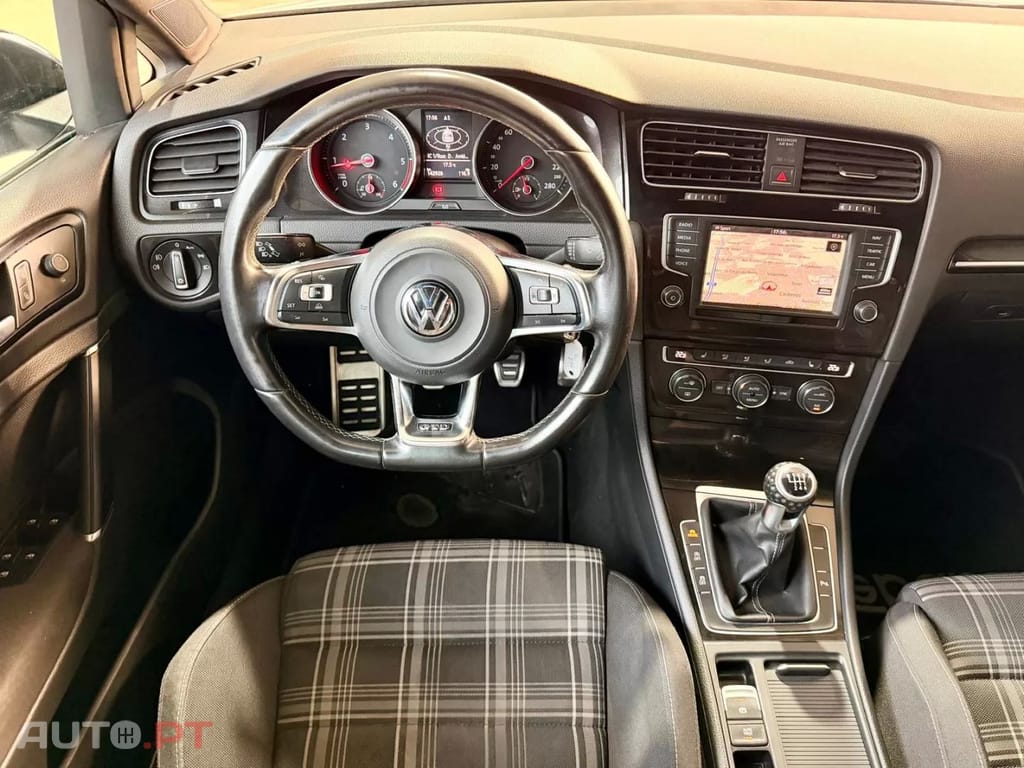 Volkswagen Golf 2.0 TDi GTD