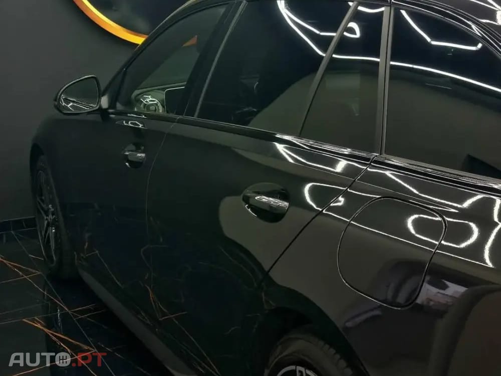 Mercedes-Benz C 300 e AMG Pack Night