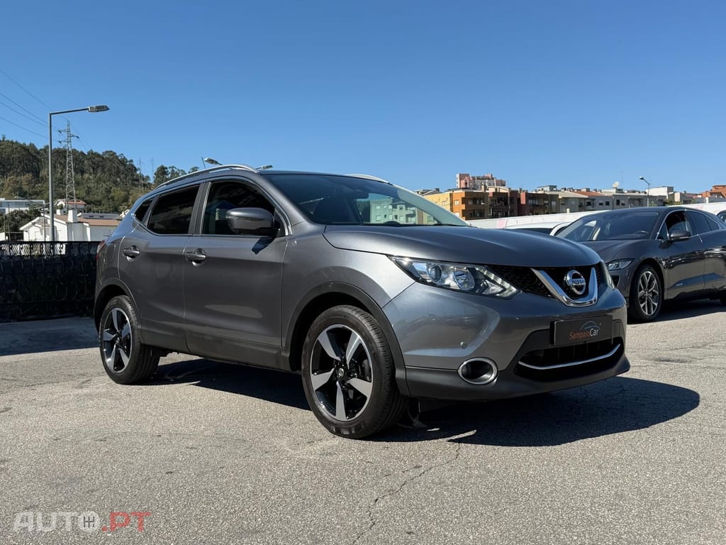 Nissan Qashqai 1.2 DIG-T N-Connecta 18