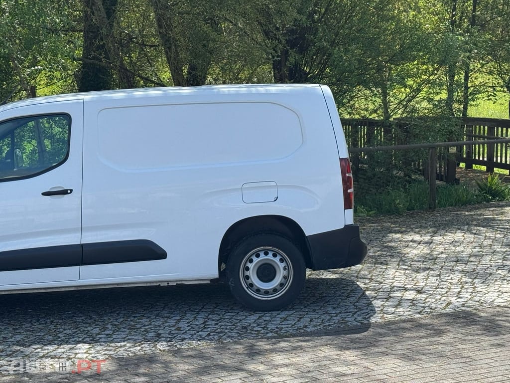 Peugeot Partner 1.5 BlueHDi Premium Longa