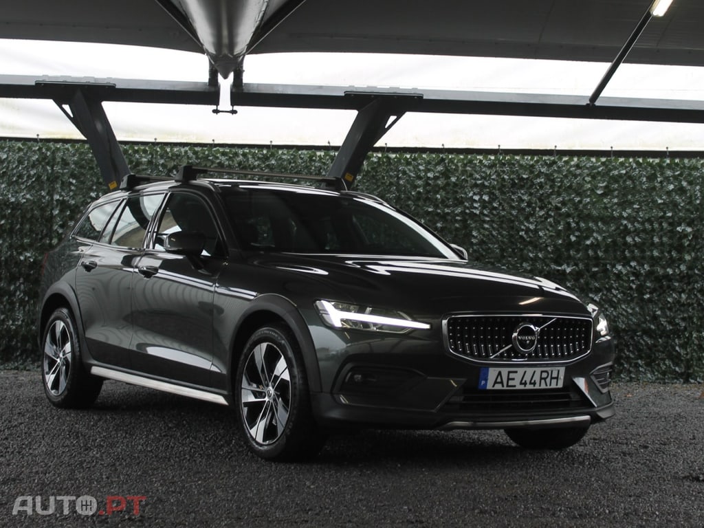 Volvo V60 Cross Country 2.0 B4 Geartronic