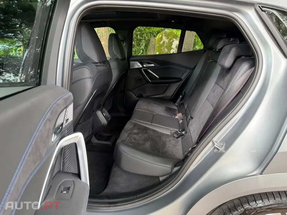 BMW iX2 xDrive30 Pack Desportivo M Pro