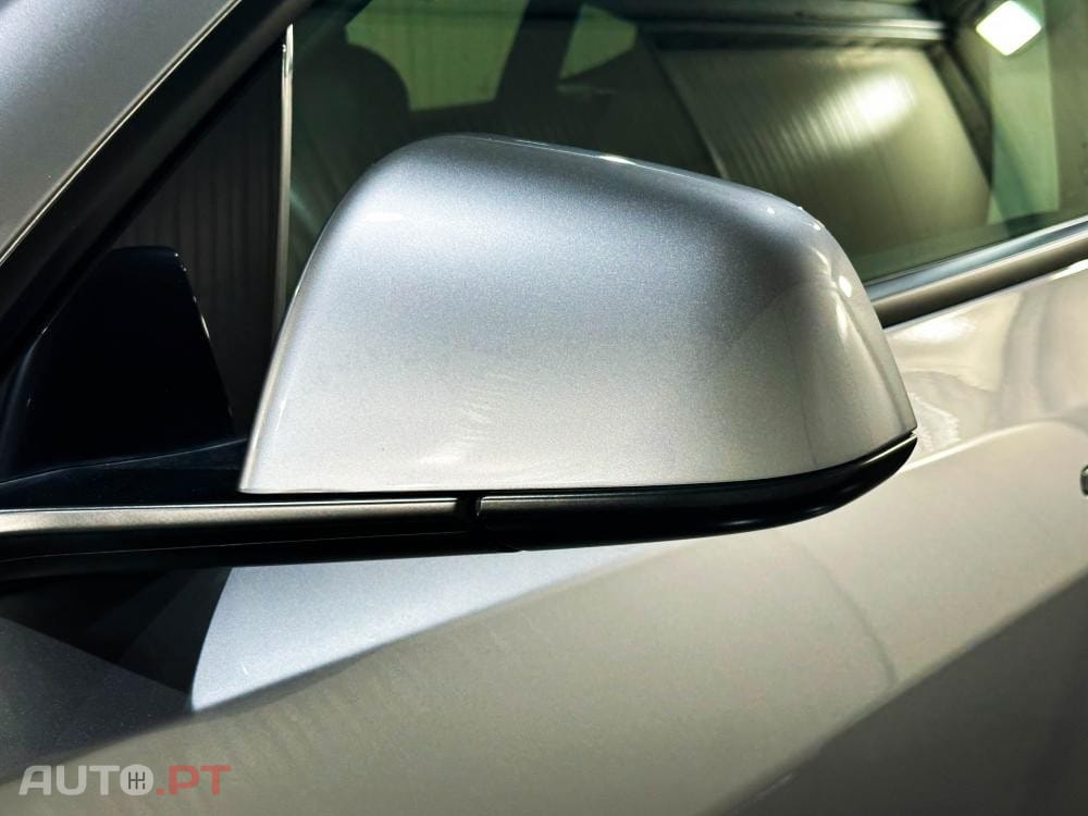 Tesla Model Y Long Range Dual Motor AWD