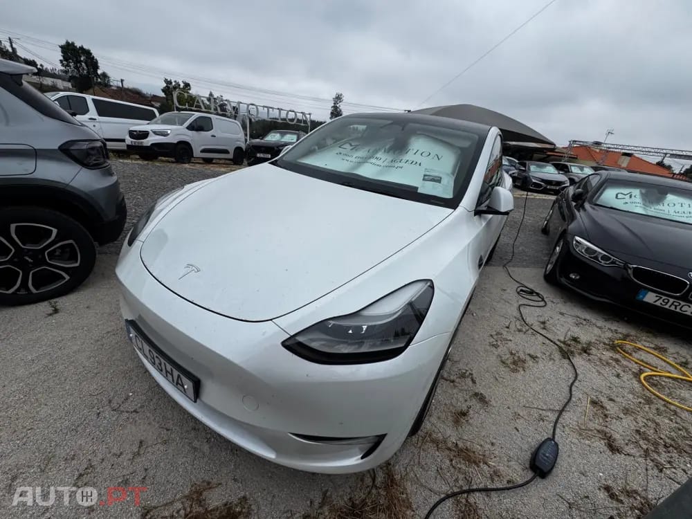 Tesla Model Y Long Range Dual Motor AWD