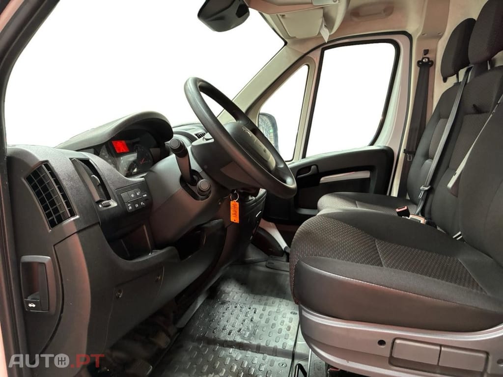 Peugeot Boxer 2.0 BlueHDi 435 L4H2 Asphalt
