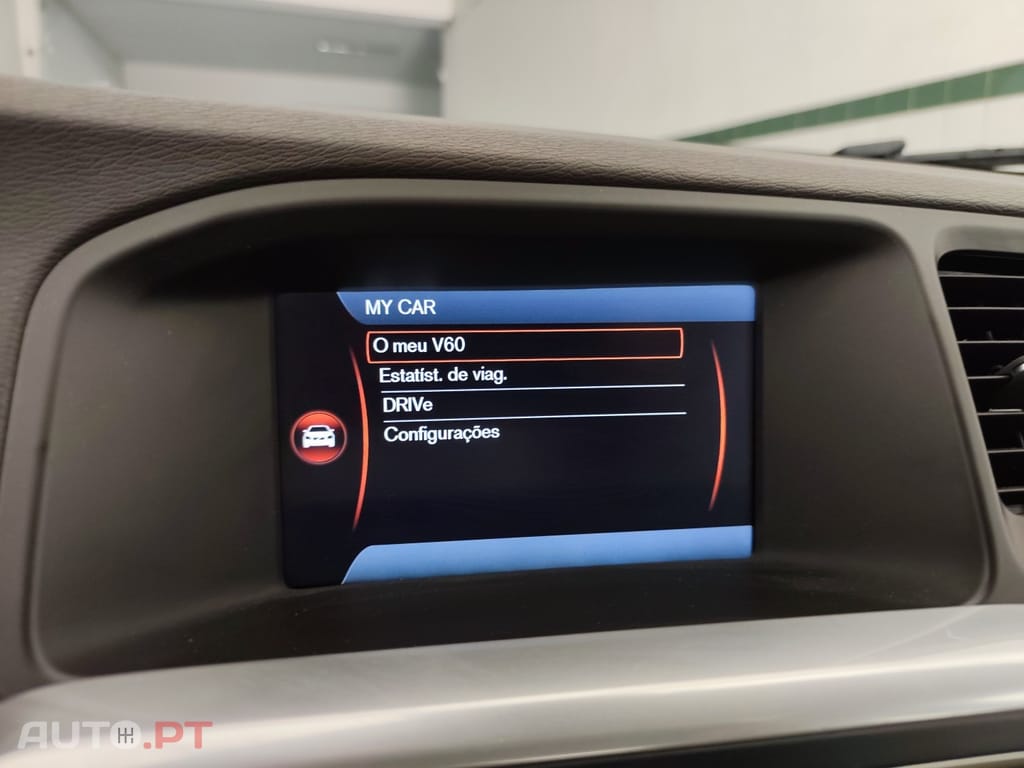 Volvo V60 2.0 D4 Momentum