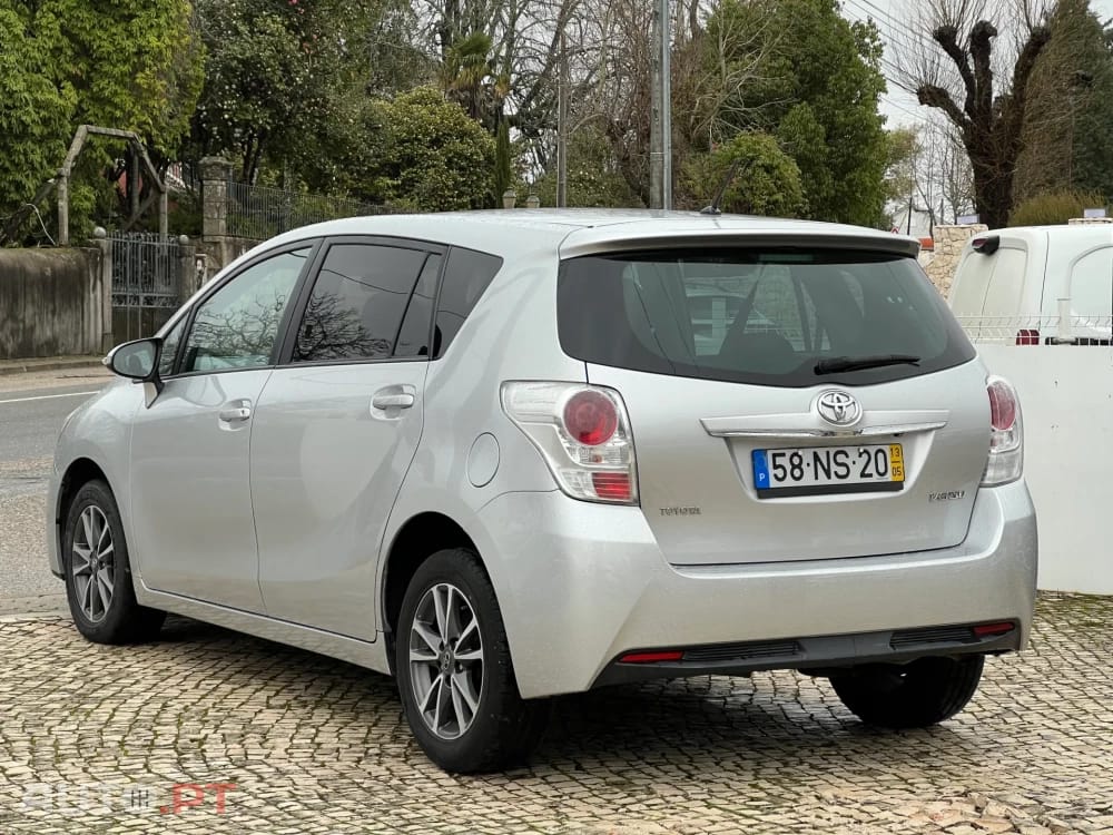 Toyota Verso 2.0 D-4D Comfort