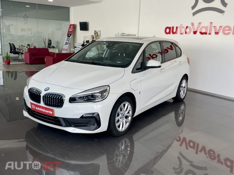 BMW 225 Line Sport