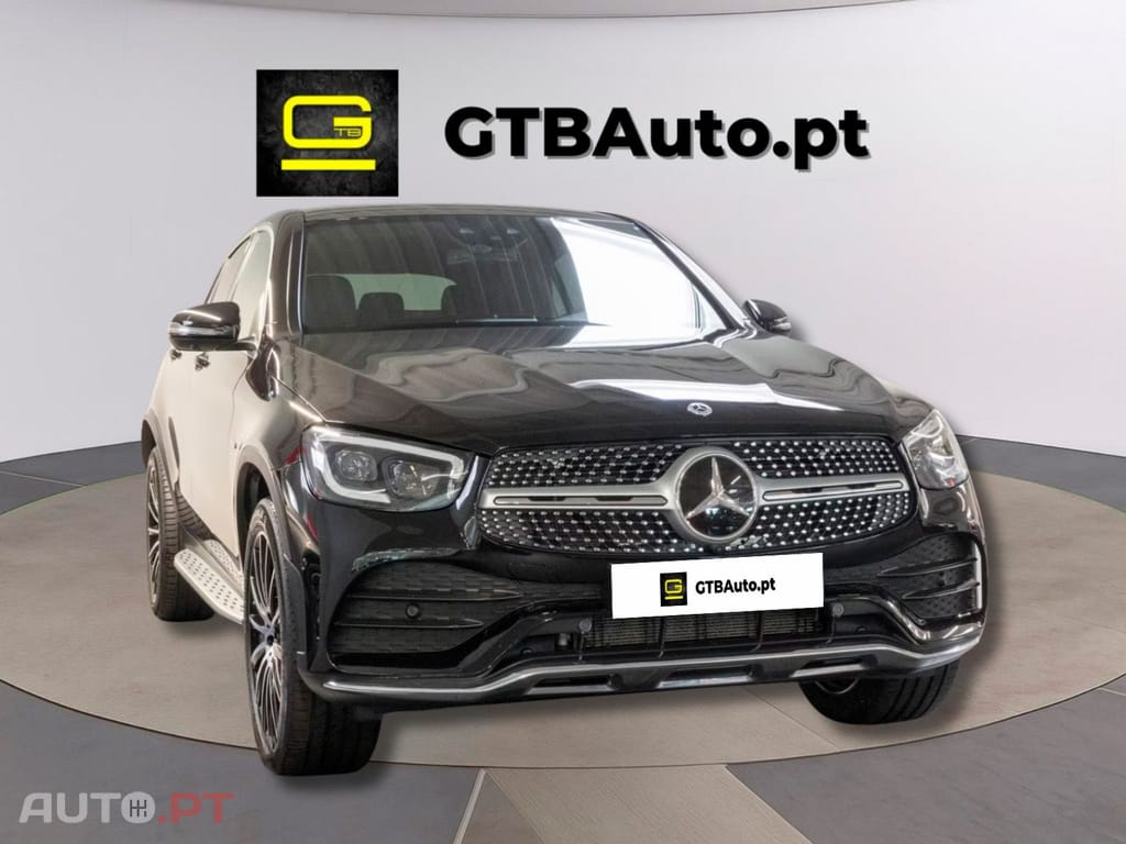 Mercedes-Benz GLC 300 I.V.A DEDUTIVEL de 4M AMG
