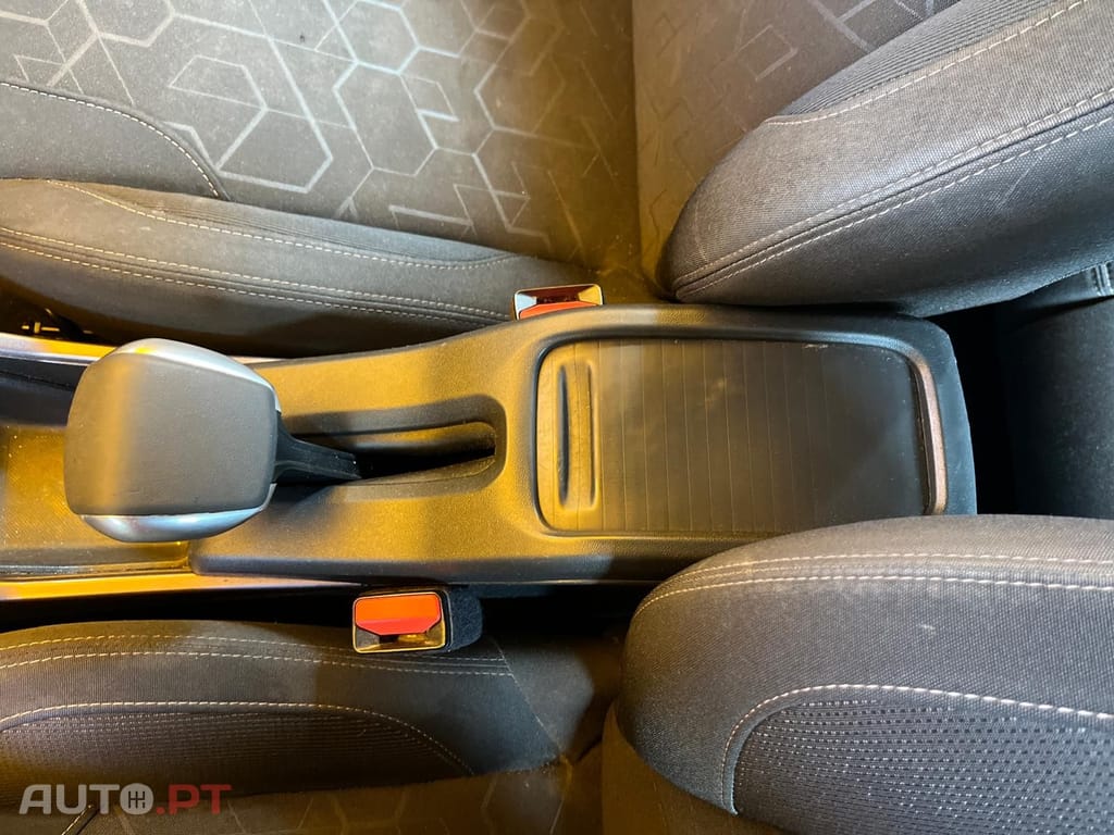 Peugeot 2008 1.6 HDI 