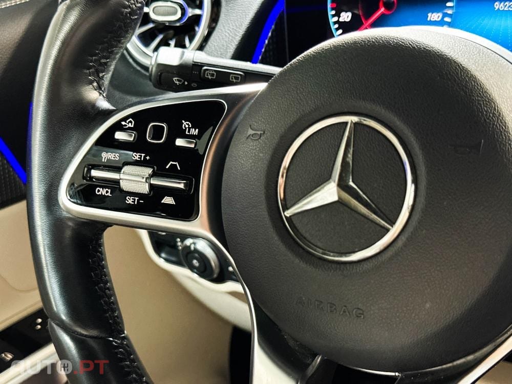 Mercedes-Benz EQB 350 4Matic