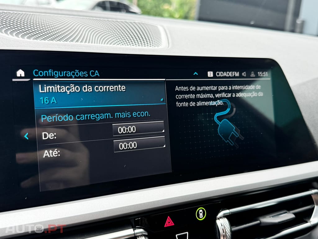 BMW 320 e Touring Auto