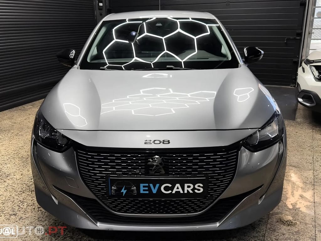 Peugeot E-208 Active Pack