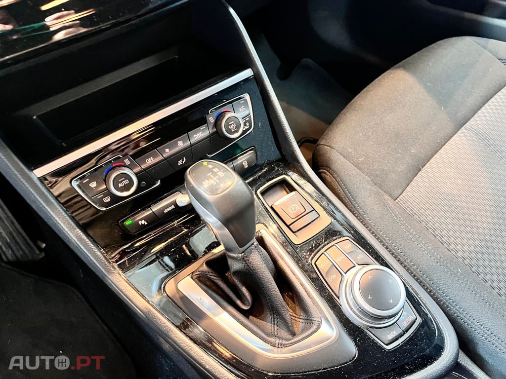 BMW 225 iPerformance  xDrive 