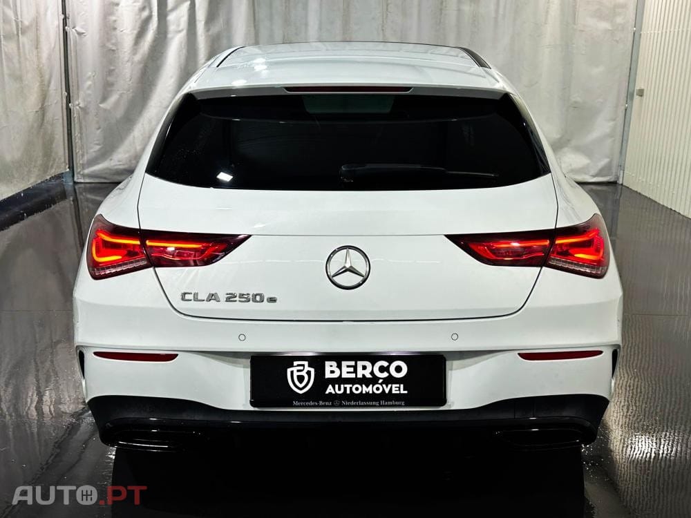 Mercedes-Benz CLA 250 e 8G-DCT AMG Line Advanced Plus