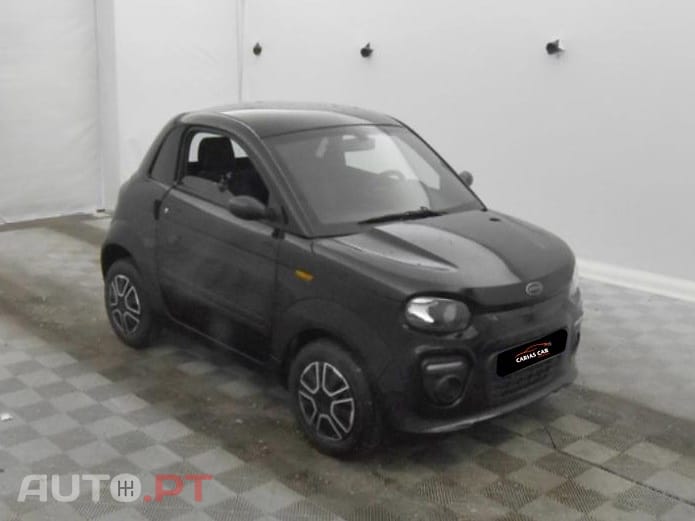 Microcar Duè Must