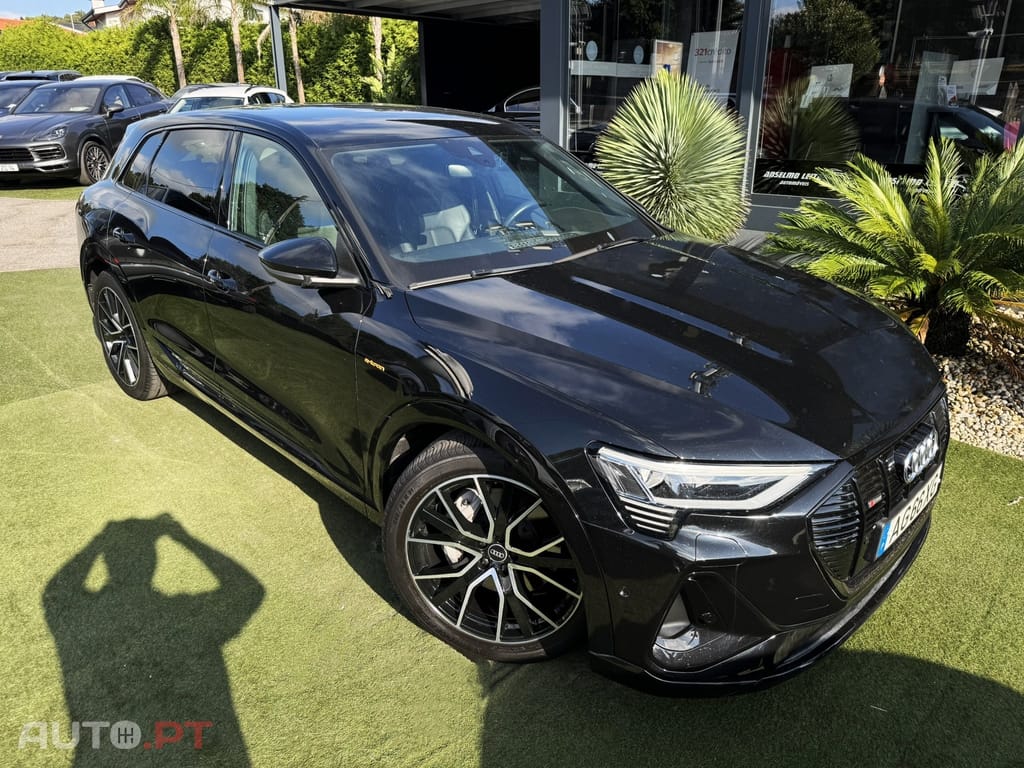 Audi E-Tron 55 quattro S line