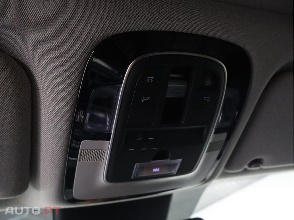 Hyundai Santa Fe 1.6 T-GDI PHEV Vanguard