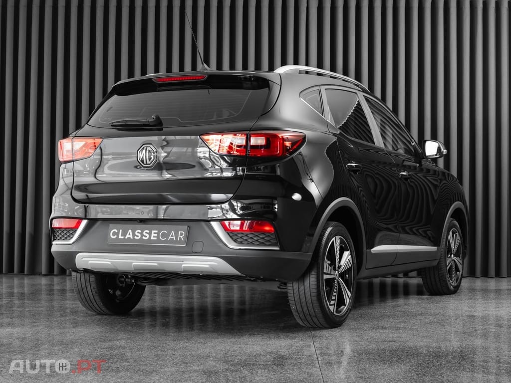 MG ZS EV 44.5 kWh Luxury