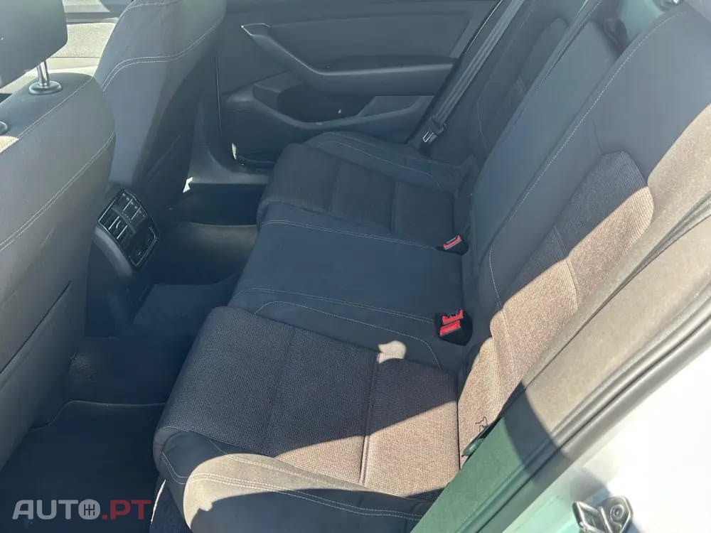 Volkswagen Passat Variant 2.0 TDI Confortline DSG