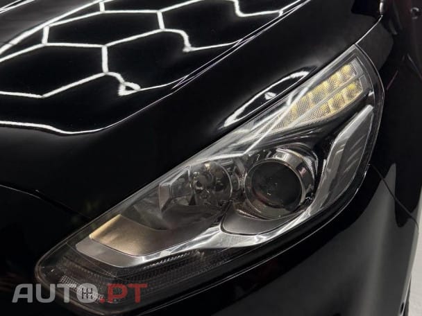 Ford S-Max 2.0 TDCi Titanium