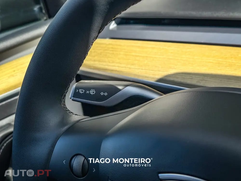 Tesla Model Y Tração Traseira
