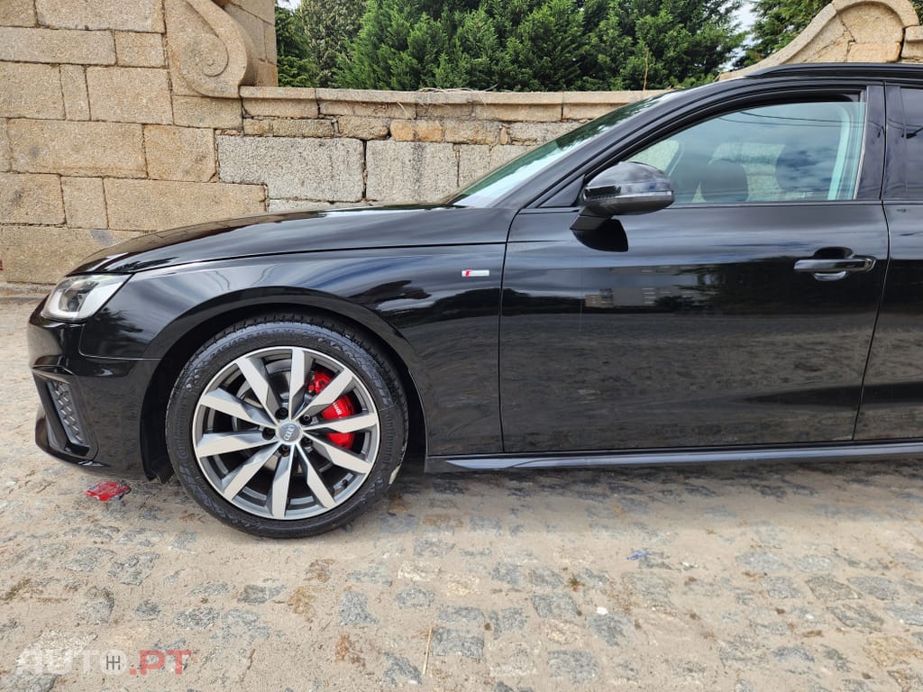 Audi A4 Avant 40 TDI S line S tronic