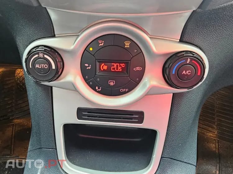Ford Fiesta 1.4 TDCI Titanium