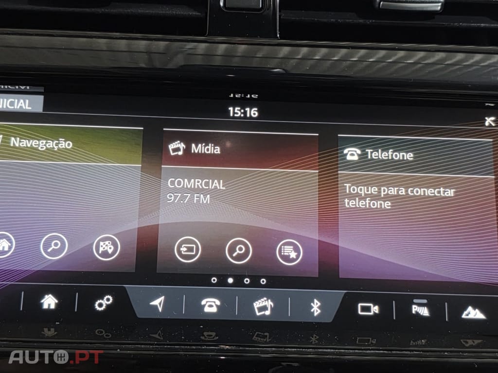 Land Rover Discovery 2.0 SD4 HSE Luxury Auto