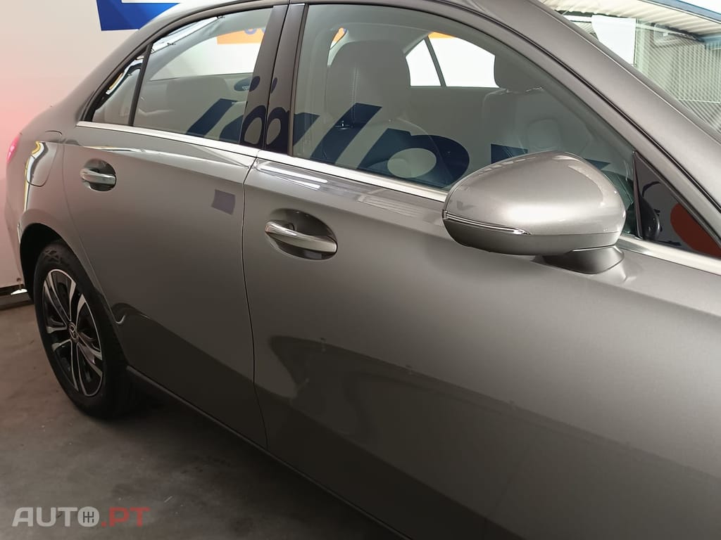 Mercedes-Benz A 250 Limo Base