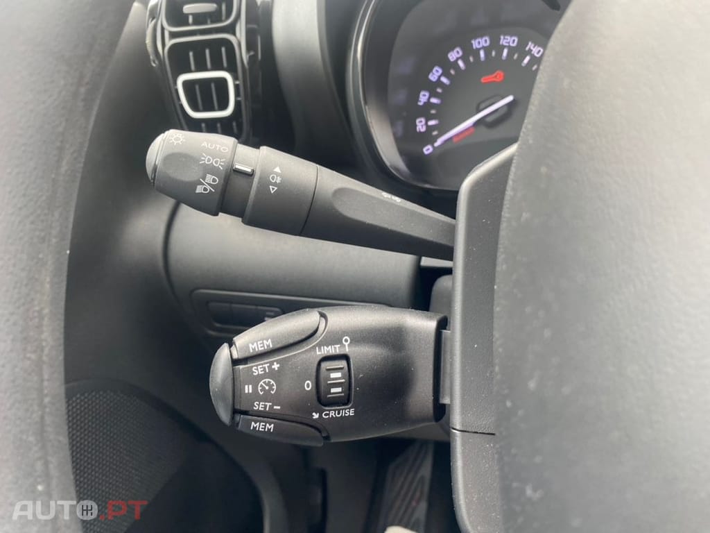 Citroen C3 1.2 PureTech Shine