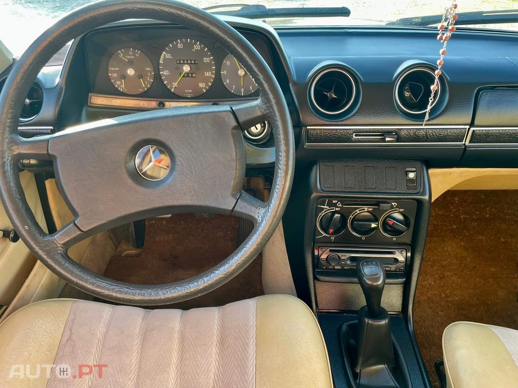 Mercedes-Benz 200 Classico